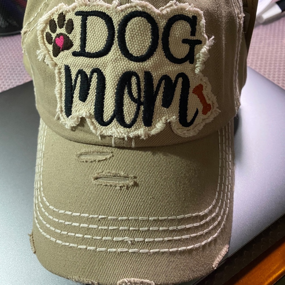 New, Distressed Dog Mom‎ Baseball Cap | Vintage 100% Cotton Baseball Caps